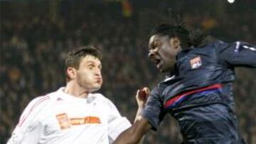 El Lyon golea pero se queda a las puertas del primer puesto