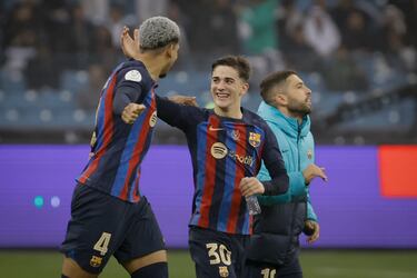 Why won’t LaLiga allow Barcelona to sign players in January?