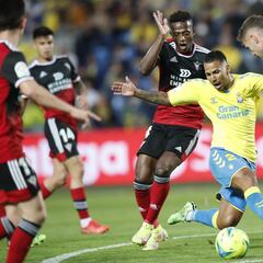 Todos están pendientes de Jonathan Viera