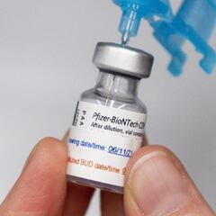 Coronavirus US: Pfizer vs Moderna vaccine side effects