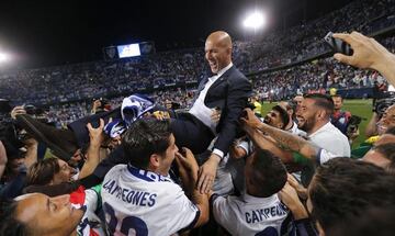 En 2017 Zidane levantó el título que quizá mejor sabor le ha dejado. Con 93 puntos, superó al Barcelona en la liga española, quitándose de encima una hegemonía de los culés y entregándole una alegría a la institución merengue.