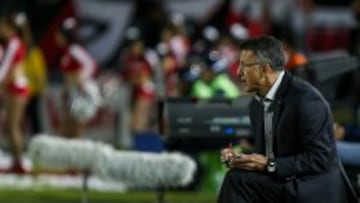 El técnico risaraldense definirá su futuro como técnico en en los próximos días.