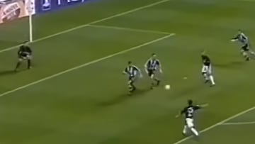 Se fue de la U a Europa por una cifra millonaria y le hizo este golazo al Newcastle en Champions League