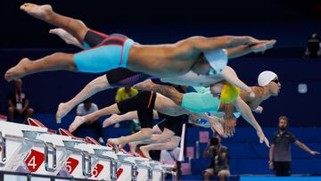 Paris 2024 Paralympics - Swimming - Men's 50m Freestyle - S7 Heats - Paris La Defense Arena, Nanterre, France - September 4, 2024 Carlos Daniel Serrano Zarate of Colombia in action at the start REUTERS/Andrew Couldridge