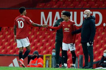 Shola Shoretire, preparado para sustituir a Rashford ante el Newcastle en su debut como profesional.