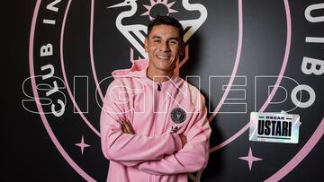 Oscar Ustari firma con el Inter Miami