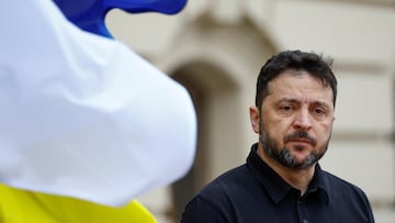 The Ukrainian leader is open to withdrawing troops from the Donbas, provided that Russia does the same. This issue could be resolved “at the highest level.”