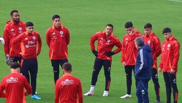 Los 5 jugadores que no fueron al banco ante Argentina: nombres sorpresivos