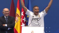 Fan reactions to Mbappé's presentation as a Real Madrid player