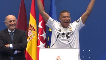 Mbappé channels Cristiano’s iconic entrance in an epic Bernabeu presentation