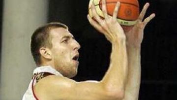 <B>BAJA SENSIBLE.</B> Vázquez era es una pieza importante en el entramado de Pepu Hernández.