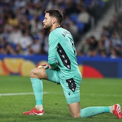 Remiro cierra la puerta de Arconada