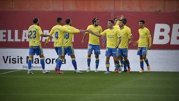 Rober Gonz¨¢lez, positivo por COVID-19 y Edu Espiau, aislado