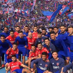 La U entrenó en el Nacional en medio del tradicional 'Banderazo'