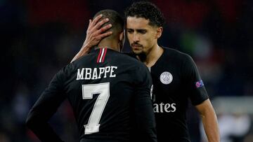Marquinhos consuela a Mbappé