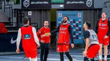 Ricky Rubio, en su vuelta con la Selección en Zaragoza.