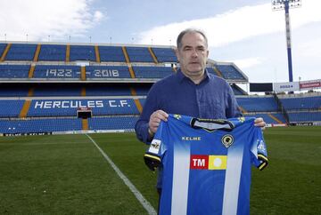 Visnjic, dialogante y cercano al jugador en su primer día