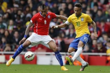 Arturo Vidal, a 10 años de su debut en la Roja.