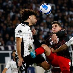 Formación confirmada de Colo Colo vs River Plate hoy en Copa Libertadores