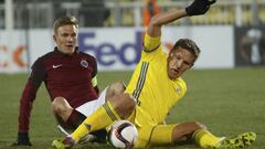 Czech international Dockal makes China move