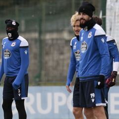 Vázquez medita defender el liderato con defensa de cinco