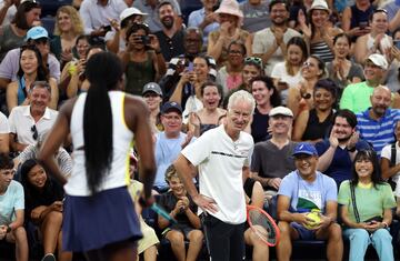 John McEnroe y Coco Gauff.