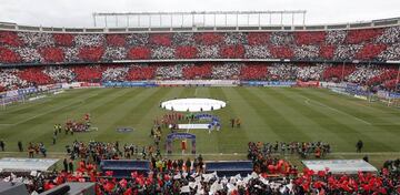 Imagen del Vicente Calderón en la previa al partido ante el Madrid.