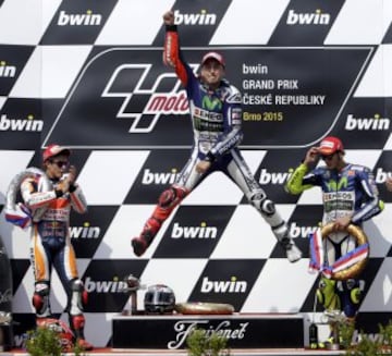 Quinta victoria de Lorenzo en el Circuito de Brno. Márquez y Rossi le acompañaron en el podio.
