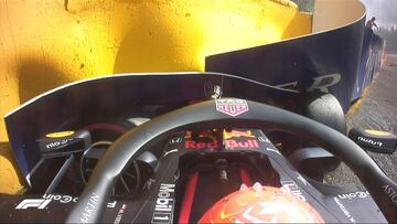 Verstappen se empotró en la primera pasada por Eau Rouge