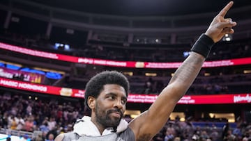 As NYC mayor changes vaccine mandate, unvaccinated Yankees and Mets will be eligible for home games, including Kyrie Irving who is set to play vs Hornets.