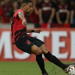 Berta viaja para atar el fichaje de Lodi, según la prensa brasileña