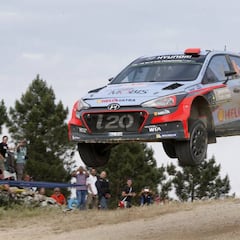 Sólo Sebastien Ogier llega por delante de Dani Sordo a Polonia