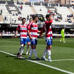 Mariño lidera la remontada de un Granada que entra en ‘playoff’