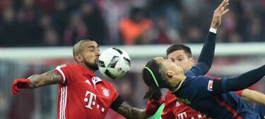 Bayern Munich de Arturo Vidal humilla al sorprendente Leipzig
