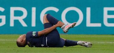 PSG: Mbappé Champions League in doubt after Coupe de France injury