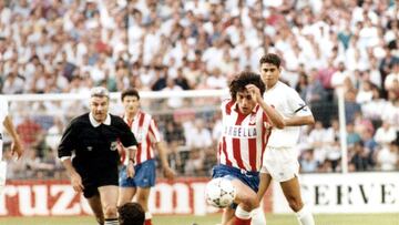 Hizo historia en el Atlético, con el que jugó cinco temporadas y media (87-88 a la 92-93) y posteriormente en la 97-98. Uno de los mejores extranjeros en la historia del club madrileño. Memorable su gol al Real Madrid en la final de Copa del 92. Los aficionados aún recuerdan sus regates en carrera y su gran velocidad. Jugó 215 partidos y marcó 52 goles. Ganó dos Copas. Junto a Manolo formó una gran pareja de delanteros. Una leyenda de la entidad.