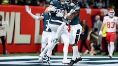 Has a team ever finished a Super Bowl game with zero points?