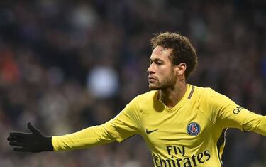 Madrid v PSG: Ronaldo versus Neymar in numbers