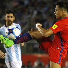 Ex campeón del mundo suplica el fichaje de Alexis en Juventus