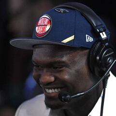 Kanter la lía al comparar a Zion: "Es como Randle pero con saltos"