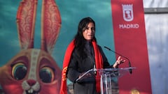 La vicealcaldesa de Madrid, Begoña Villacís, interviene durante las celebraciones del Año Nuevo Chino en la plaza de Distrito de Usera, a 20 de enero de 2023, en Madrid (España). Los festejos del Año Nuevo Chino, el del Conejo, han comenzado en Madrid con una amplia agenda de actividades organizadas entre la comunidad china que vive en la región, el Gobierno regional y el municipal. Es en el distrito de Usera donde se han concentrado todos los festejos debido a que allí vive el mayor porcentaje de población china de la capital.
20 ENERO 2023;MADRID;FESTEJOS;AÑO NUEVO CHINO;USERA
Fernando Sánchez / Europa Press
20/01/2023