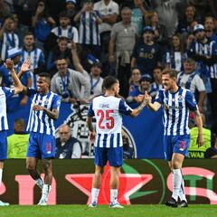 El Oporto brilla en el circo