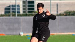 “Mi idea es seguir en Europa, pero si llega una oferta desde Chile que me guste, no dudaría en aceptarla”