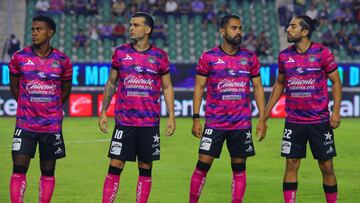 Edgar Barcenas, Nicolas Benedetti, Joaquin Esquivel, Rodolfo Pizarro of Mazatlan during the 17th round match between Mazatlan FC and Pumas UNAM as part of the Liga BBVA MX, Torneo Apertura 2024 at El Encanto Stadium on November 07, 2024 in Mazatlan, Sinaloa, Mexico.