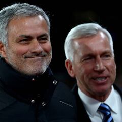 Mourinho se arrepiente del trato a dos de sus jugadores