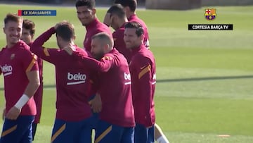 Messi, muy sonriente en el último entrenamiento antes de Balaídos