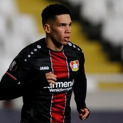 Paulinho estalla en el Leverkusen