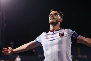 West Ham vs Manchester United , how and where to watch - times, TV, online