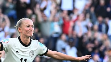 Schüller celebra su gol contra Dinamarca.