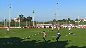 El Real Sporting de Gijón B goleó al Caudal Deportivo de Mieres (4-0) en el encuentro correspondiente a la Jornada 7 en el Grupo 2 de Tercera División RFEF disputado en el Campo 1 de Mareo.